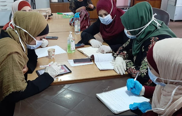 "women meeting during pandemic"